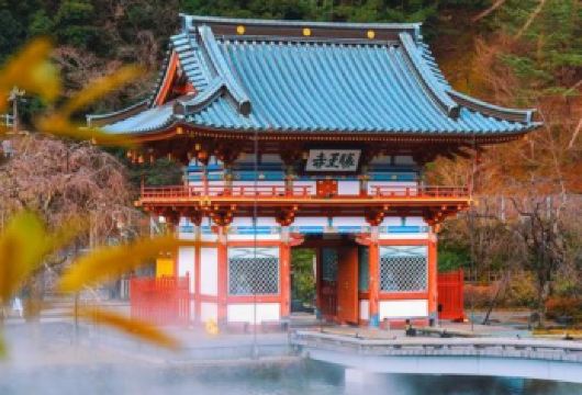 日本京都-琉璃光院-三千院-贵船神社-红叶满天 京都巡礼【专业行程定制，精选热门景点，高效游玩不走回头路，贴心服务保障，轻松】