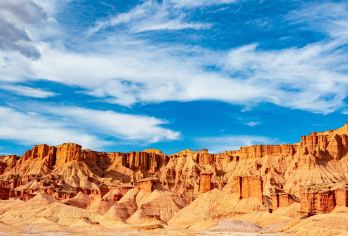 克孜利亚胜景+独库公路纪念碑+拜城烈焰泉+克孜尔红石林一日游【[精品小团]2人即发！越野车团！天天发团！轻松出行！】