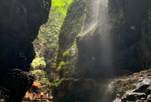 野三坡一日游·独立包车【家庭·团建·考察·定制·研学】【「秦皇岛·承德·张家口·石家庄·保定·唐山·邯郸·廊坊·沧州·邢台」— 这么近，那么美，周末到河北！】
