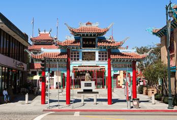 洛杉矶精品游①唐人街+天使铁路+好莱坞星光大道+比佛利山【[品质之选]礼安那国际——安全与舒适的不二之选】