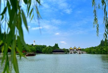 【私家团+人工讲解】瘦西湖•个园或何园半日包团游【私家包团导游讲解服务，时间游览更自由】