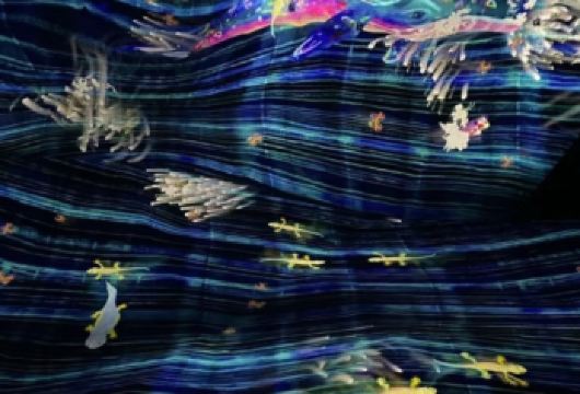 澳门teamlab超自然空间（专车接送，不含门票）【沉浸数字宇宙秘境，光影粒子与虚拟瀑布重塑感知边界。】