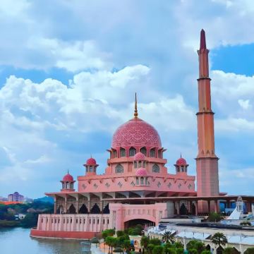 吉隆坡+粉红清真寺+马六甲海峡一日游【华人中文司机兼向导】