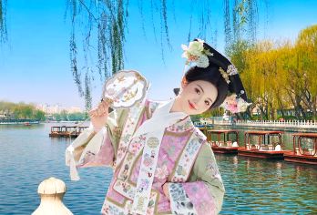 咨询立减·20人品质团|天坛联票+恭王府+北海+什刹海一日游【[多团型可选]20人品质团/10人精致团/私家小团可选，可选五环内上门接，免去交通不便烦恼，轻松出游】