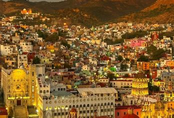 墨西哥墨西哥城市区网红景点打卡查普尔特佩克等-包车一日游【精选热门景点，高效游玩不走回头路，深度了解文化内涵，贴心服务保障，轻松享受旅程，性价比超高的旅行。】