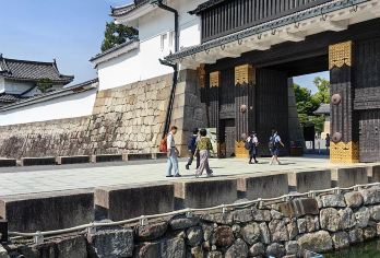 日本京都-琉璃光院-三千院-贵船神社-包车-热门景点一网打尽【专业行程定制，精选热门景点，高效游玩不走回头路，贴心服务保障，轻松】