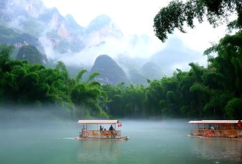 大小井包车私家团一日游【 邂逅贵州小三亚 畅享水上狂欢】【专车司机从出发地直达喀斯特秘境画卷大小井 天然溶洞 碧水竹筏穿梭 感受“贵州小桂林”诗意风光】