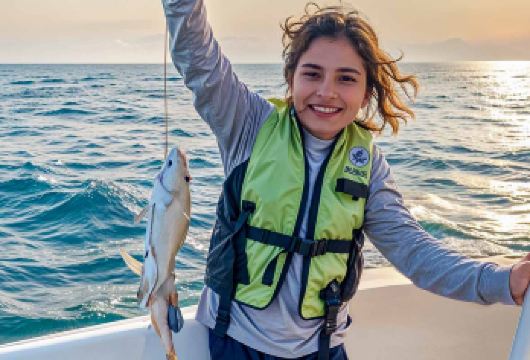 卡塔尔多哈包船出海海钓【含渔具，有快艇/游艇可选】【卡塔尔多哈出海海钓】