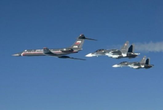 俄罗斯摩尔曼斯克+北极光之旅一日游/行程可调-可定制【专属客服和本地中文司机，一家一团包车】