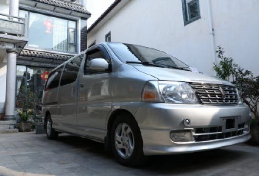 丽江古城+泸沽湖一日游【9、13点发车，7-9座商务拼车游】【云南专线拼车，全程约4小时，拼车接送，时间会有浮动，赶时间，介意勿拍】