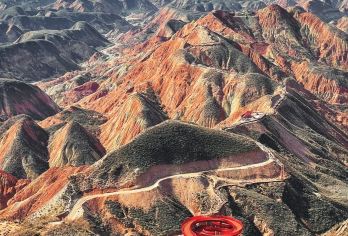 兰州水墨丹霞+炳灵寺石窟+黄洮交汇一日游【市内接送纯玩团】【1，达人带队，精选线路，深度体验，创新玩法，贴心管家，摄影帮手，路上美景随走随停！】