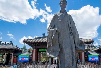 【大同研学】云冈石窟专业讲师研学一日游可定制山西省内研学课程【[深度游览]深度游览云冈石窟景区，专业讲师为您讲解云冈石窟，详情移步行程安排中查看】