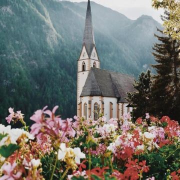 维也纳-格拉茨城堡-林茨新主教座堂-林茨中央广场