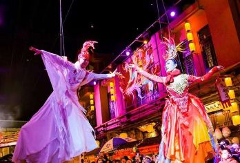 漫葡·看见贺兰演艺小镇半日游【错峰小团/上门接送】【夜幕降临时的羯鼓声响，一幕幕精彩演绎相继上演不必拘泥时间因为没有人能一遍看完268分钟的精彩瞬间】