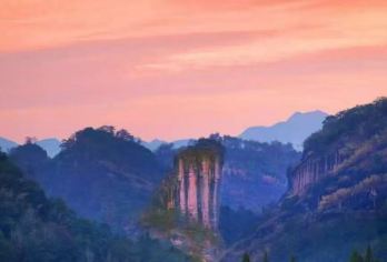 [一日游]武夷山国家公园+大红袍母树+九曲溪竹筏+品茗【九曲溪竹筏漂流】