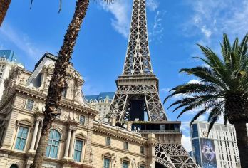 美国拉斯维加斯威尼斯人+凯撒宫+黑帮博物馆+弗里蒙特街一日游【经验丰富华人老司机带您玩转经典行程】