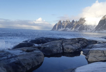 挪威特罗姆瑟+塞尼亚岛+恶魔之齿【包车-跟团询客服】【中文专车出行，景点灵活调整，打卡经典，游玩自己定义，无需等待，专属贴心服务，尽享惬意旅程】