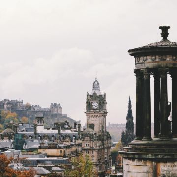 英国爱丁堡海滨风情与文化遗产一日游
