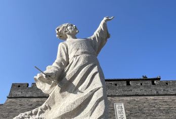 山东诸城博物馆+恐龙公园+动物园+超然台一日游-可英文服务【可提供英文及小语种导游服务-往返接送-可选导游-可代订门票】