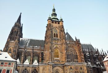 捷克库特纳霍拉历史探秘之旅一日游【10H中文司导】【奥匈捷专业司导，可定多日，团建，商务出行，可全程私家定制（球赛也可以代订）详情请私客服小天】