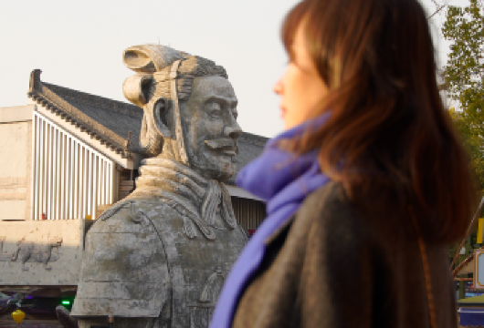 【2-6人兵马俑一日游小团】兵马俑+丽山园+千古情/驼铃传奇【[6人精品商务小团]、晚出发、不早起、酒店上门接】