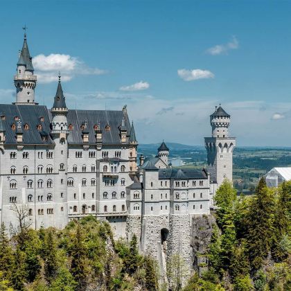 德国慕尼黑往返：新天鹅堡&上阿默高｜中文2-8人团｜可选接送