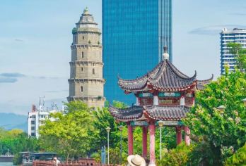 潮州古城一日游【广济桥+龙湖古寨+牌坊街+品味美食纯玩】【世界美食之都，潮州国家历史文化名城，带您深度漫游古城#潮州#】