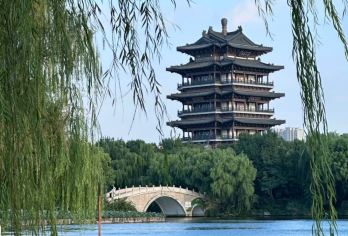 大明湖半日游【精品小团+深度讲解】【[品质保障]优选商品，品质拒绝购物 、无自费】