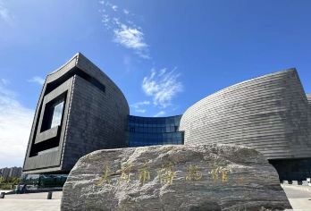 【二十人小团】大同云冈石窟-华严寺-大同博物馆【精品小团，纯玩无购物】