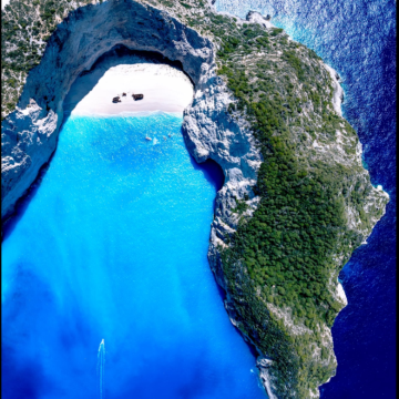 圣托里尼日游伊亚小镇+费拉小镇-蓝顶教堂-漫步伊亚与费拉小镇