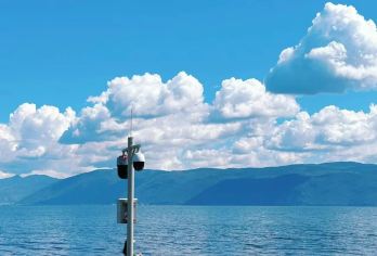 【丽江出发 大理散团】丽江大理一日游 (纯玩 360环洱海）【行程升级：生态廊道自行车骑行+孔雀放飞表演+喜洲古镇+双廊古镇+理想邦 不走回头路】