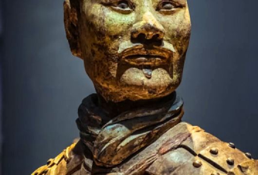 8人尊享小团·西安兵马俑+丽山园铜车马一日游【[深度专业讲解]兵马俑深度游，丽山园，文官俑，百戏俑，50周年纪念馆一个都不落，沉浸式体验直接拉满】