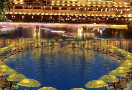 【特惠·纯玩团·仙山贡水·浪漫宣恩·含接送】夜游宣恩半日游【[匠心独具]恩施，一个如诗如画的地方，等待着你的探索。 踏上这片土地，仿佛进入了一个梦幻的世界。】