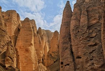 水墨丹霞+黄河石林一日游【上门接送 | 纯玩无购物】【品质出游】