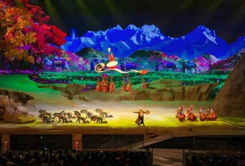 【舒适小团】兵马俑拼小团讲解+驼铃传奇秀【拼团人工讲解/演出票优惠/除此之外可送汉服体验|茶歇|兵马俑手工体验|打车券】