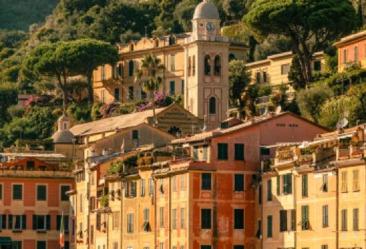 意大利米兰往返热那亚市区深度游-网红景点打卡-包车-精选【专属客服和本地中文司机，一家一团包车】