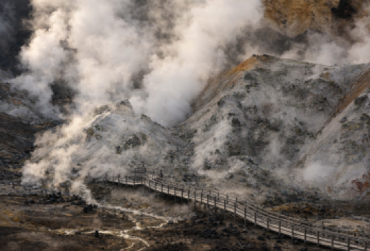 北海道：雪地乐园登别&洞爷湖&地狱谷一日游｜中英文导游【多语导游服务：提供专业的英语、普通话导游，全程贴心讲解，沟通无障碍。】