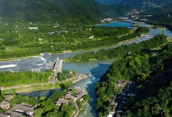 成都都江堰半日游（专车接送 | 可选英文导游|时间可调）【景点可选|可选英文导游|专车接送|行程可调|可定制行程】