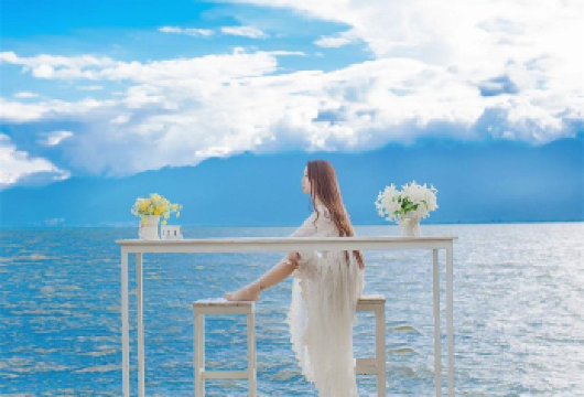 大理环洱海包车一日游【纯玩独立包车、行程可订制、上门接送】【当日可发车、实力车队多款车型自由选择、全程独立用车无缝接送、可订當日、上门接送出发时间可选；】