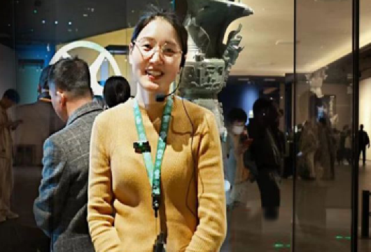 三星堆博物馆一日游｜含人工讲解+上门接&送◆往返5-9座车【[上门接+送]：成都往返2-8人拼车小团（每车2-3组家庭不拥挤）+市区三环内上门接+送◆省心出游】