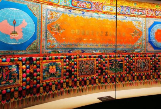 中国西宁文化之旅：青海藏文化博物院（中英文专业导游） EA【全程中文/英文/俄语服务，沟通无障碍，景点可调】
