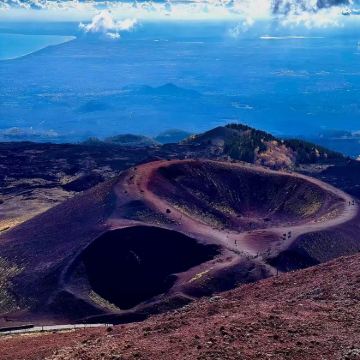 埃特纳火山- 陶尔米纳古城|火山探险&地中海小镇-可定制