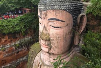 乐山大佛+黄龙溪一日游·可选商务小团◆一价全含◆无自费【天玩转2大经典景区：世界自然与文化遗产地乐山大佛（保证游玩时间3个小时）;中国天府第一名镇黄龙溪古镇】