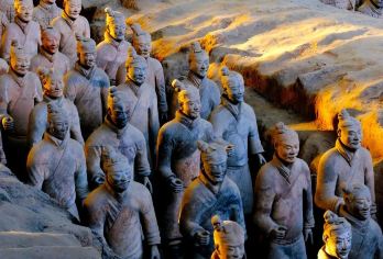 西安秦始皇帝陵博物院(兵马俑)+华清宫包车 一日游【游玩时间充足；纯玩无购物】