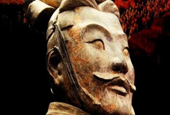 西安秦始皇帝陵博物院(兵马俑)+华清宫一日活动【含门票+车导费【含：兵马俑+华清宫景区大门票，含往返车费，导游服务，午餐，耳麦】