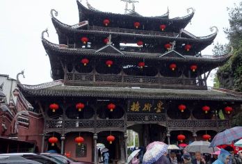 土司城+女儿城半日游【5A景区，活动自由】【市区内游玩】