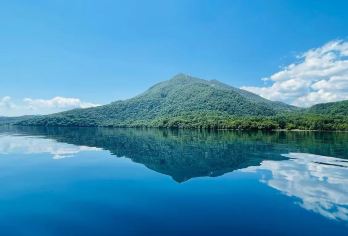 日本北海道登别+樽前山+支笏湖一日游【中文司机+定制包车】【尊享一对一高端行程定制，多日豪华包车专属礼遇，专业旅行顾问24小时恭候垂询。】