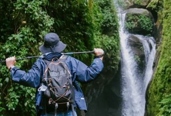 云南腾冲高黎贡山徒步+北海湿地一日游【五道溪】【[轻徒步]高黎贡山轻徒步行程，全程 5~7 公里无需远走，漫步即赏自然景致，老人孩子都能轻松参与游玩】