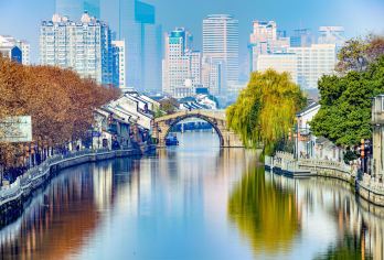 无锡：多语种包车定制日游 | 景点可调【中英俄法德意西】#【[品质纯玩]拒绝走马观花式游览，资深司导一站到底式管家】