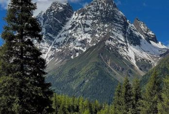 四姑娘山双桥沟+纯玩一日可以选2-8人团【[自营纯玩]打卡四姑娘山双桥沟】